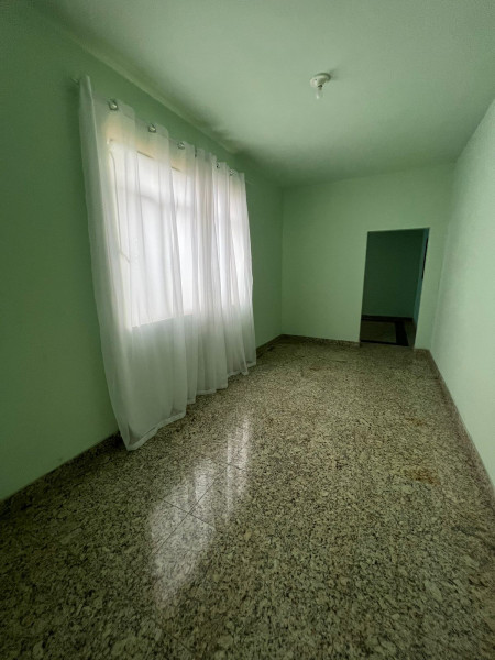 Casa para alugar Penha Circular com 650m² e 12 quartos por R$ 9.000 - 1844350218-8-sala-intermediaria.jpeg