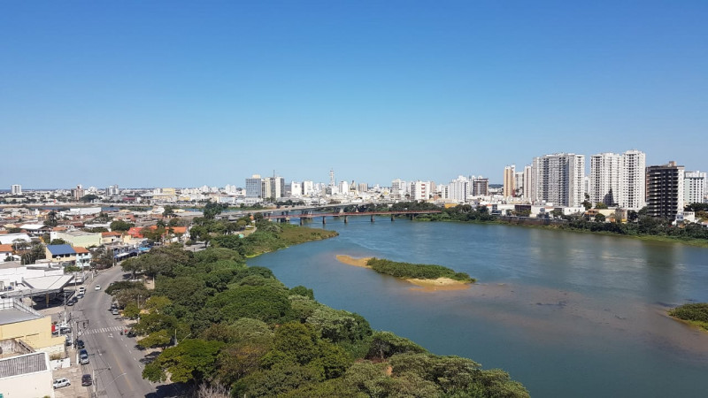 Apartamento à venda Centro com 200m² e 4 quartos por R$ 360.000 - 1108165633-02.jpg