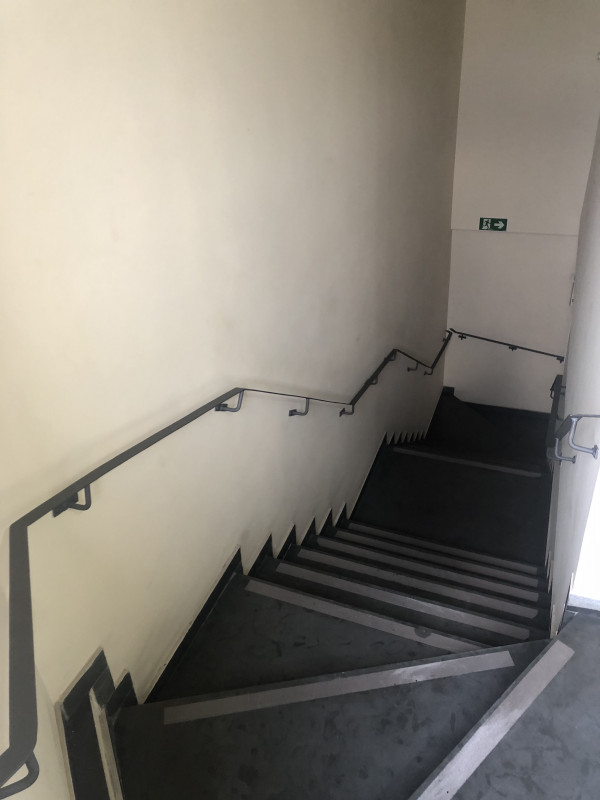 Apartamento à venda Cidade Miramar com 78m² e 2 quartos por R$ 270.000 - 1071144074-escada.JPG