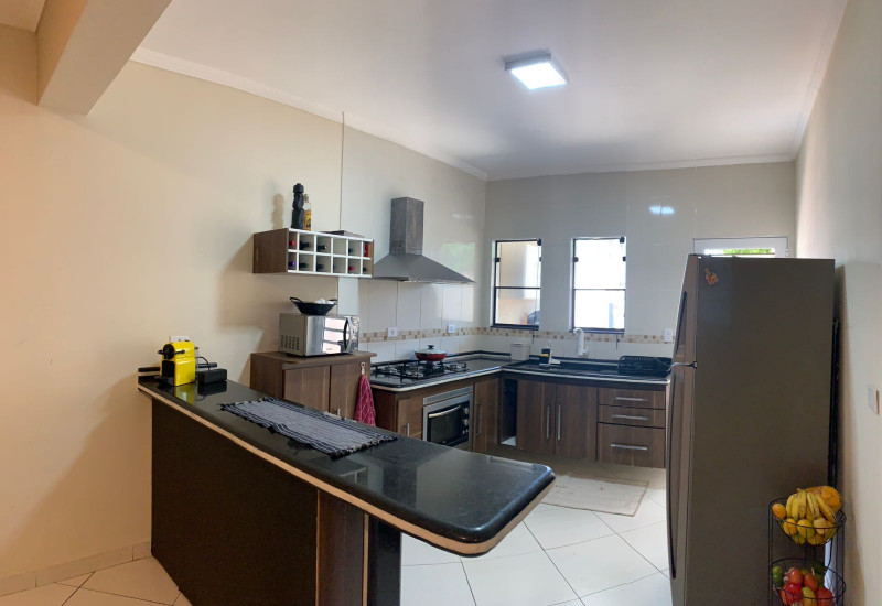 Casa de condomínio à venda Vl. Sao Geraldo com 225m² e 2 quartos por R$ 620.000 - 1665690760-whatsapp-image-2023-07-21-at-09.jpeg