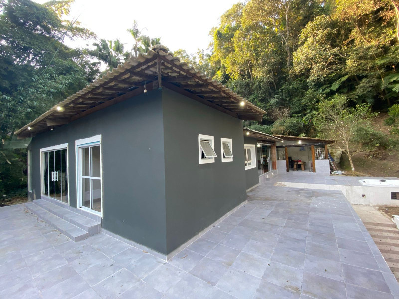 Casa de condomínio à venda Embu Colonial com 3000m² e 3 quartos por R$ 700.000 - 1638454186-94d62f35-6ea6-4826-accb-b4f079d297d1.jpeg