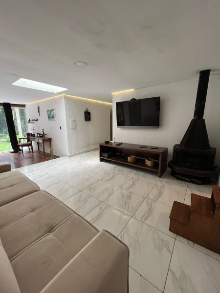 Casa de condomínio à venda Embu Colonial com 3000m² e 3 quartos por R$ 700.000 - 364807399-228210b0-dd17-46d1-a18b-2b5904184e18.jpeg