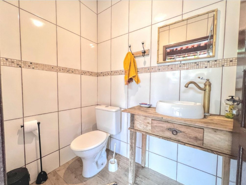 Casa à venda Amizade com 385m² e 3 quartos por R$ 700.000 - 1356348632-14.JPG