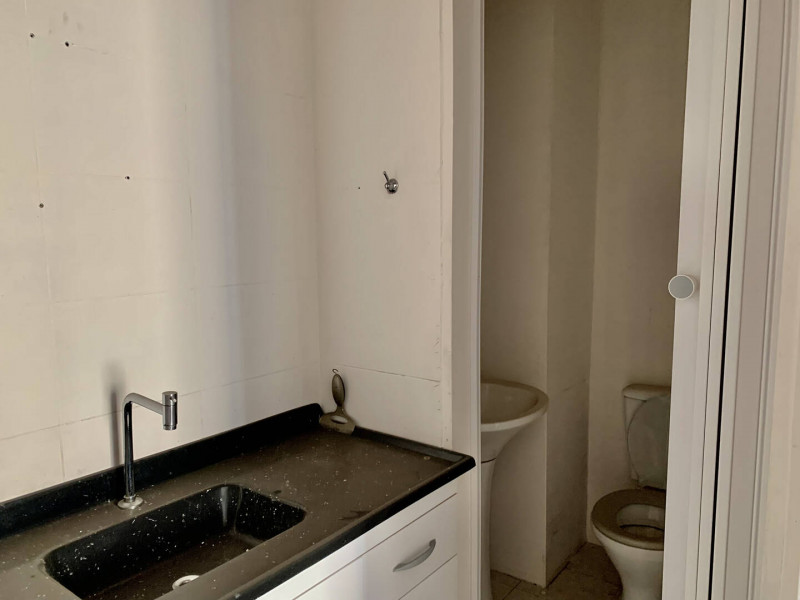 Comercial à venda Alphaville Comercial com 96m² e 1 quarto por R$ 450.000 - 232336809-20221123t1111340300-597571385.jpg