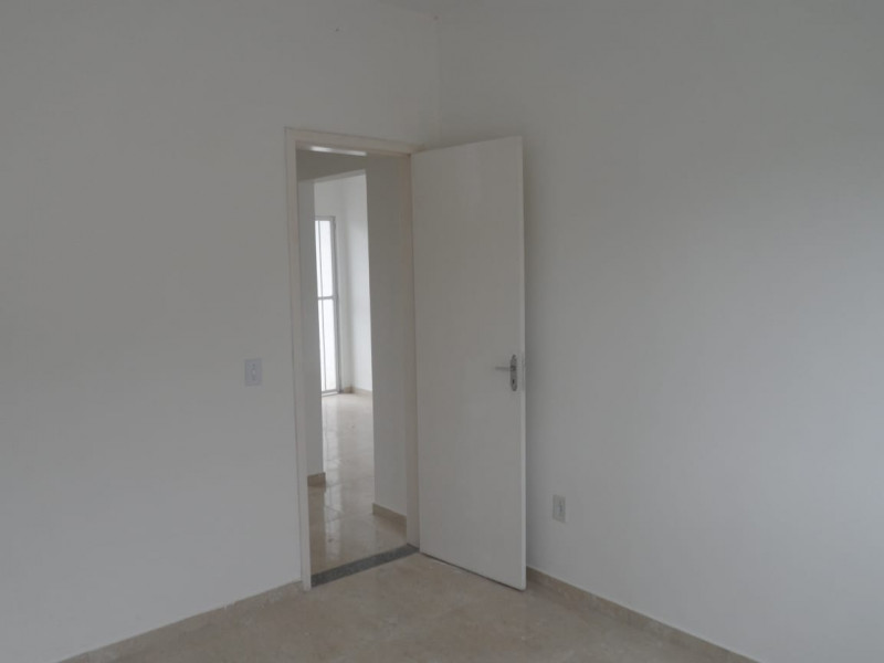 Apartamento à venda Sampaio Correia Basiléia  com 100m² e 2 quartos por R$ 120.000 - 2134199833-1000060803.jpg