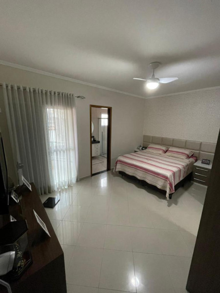 Casa à venda Jardim Las Vegas com 200m² e 3 quartos por R$ 750.000 - 1738046576-img-20230722-wa0058.jpg