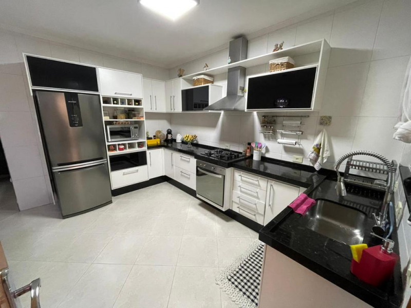 Casa à venda Jardim Las Vegas com 200m² e 3 quartos por R$ 750.000 - 2093144302-img-20230722-wa0067.jpg