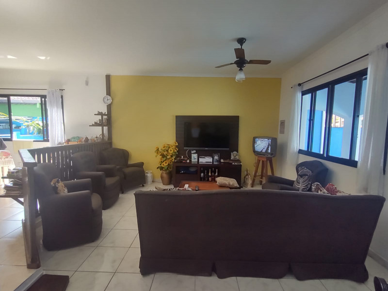 Casa à venda Centro com 390m² e 4 quartos por R$ 850.000 - 1778805022-foto-16.jpg