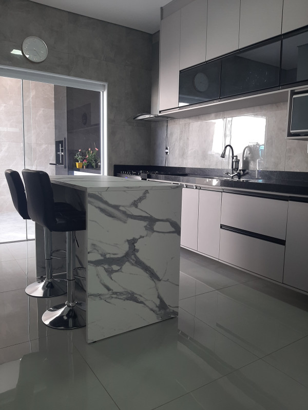 Casa de condomínio à venda Centro com 131m² e 3 quartos por R$ 800.000 - 195541307-20230612-093555.jpg