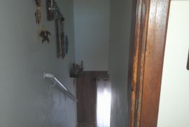 Casa de condomínio à venda Jóquei Club com 80m² - 1 dormitório -  vagas - R$ 210.000 - 477785970-16903050088664203732256321325955.jpg