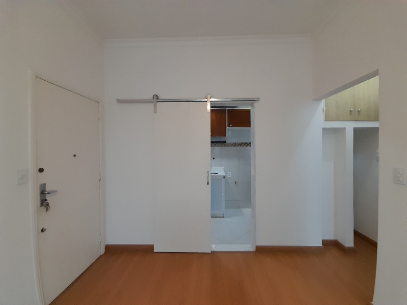 Apartamento à venda Barra da Tijuca com 44m² e 1 quarto por R$ 310.000 - 1385112203-06-sala.jpg