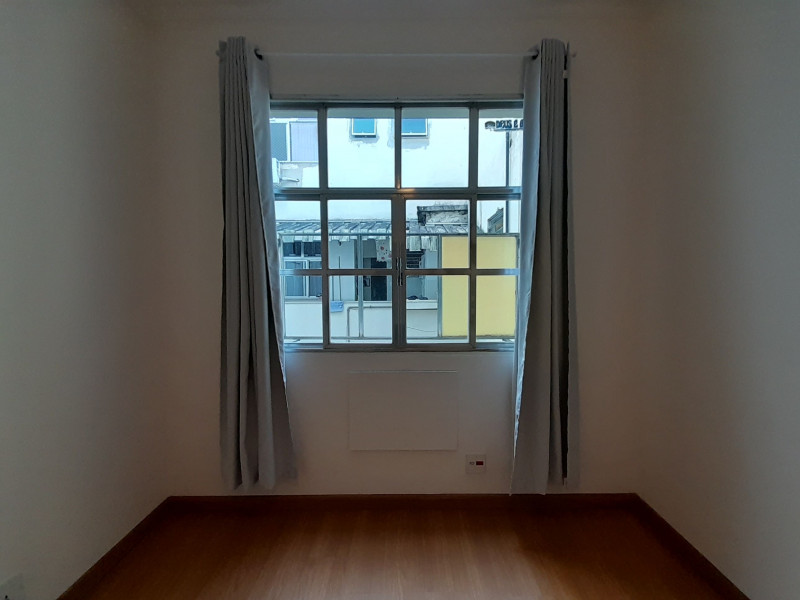 Apartamento à venda Barra da Tijuca com 44m² e 1 quarto por R$ 310.000 - 75279419-07-sala.jpg