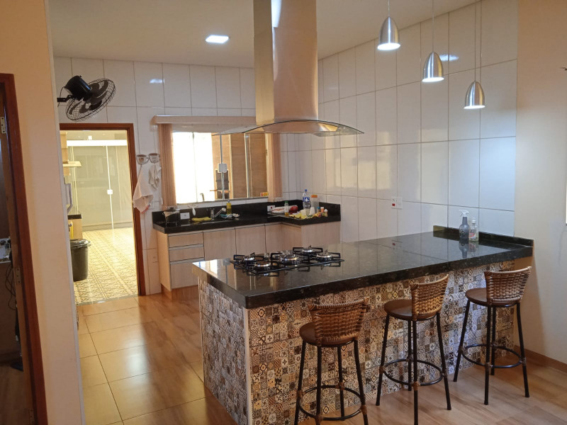 Casa à venda Jardim Tropical com 142m² e 3 quartos por R$ 550.000 - 1972399606-img-20230426-wa0086.jpg