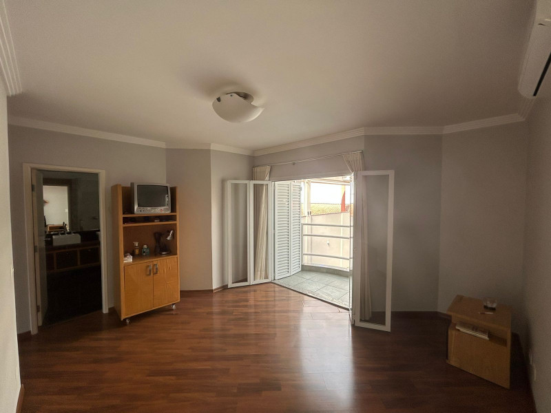 Casa à venda Cidade Mãe do Céu com 576m² e 4 quartos por R$ 3.270.000 - 653485044-034.jpg