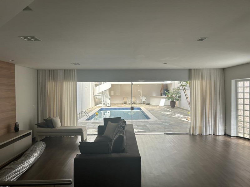 Casa à venda Cidade Mãe do Céu com 576m² e 4 quartos por R$ 3.270.000 - 655269876-002.jpg