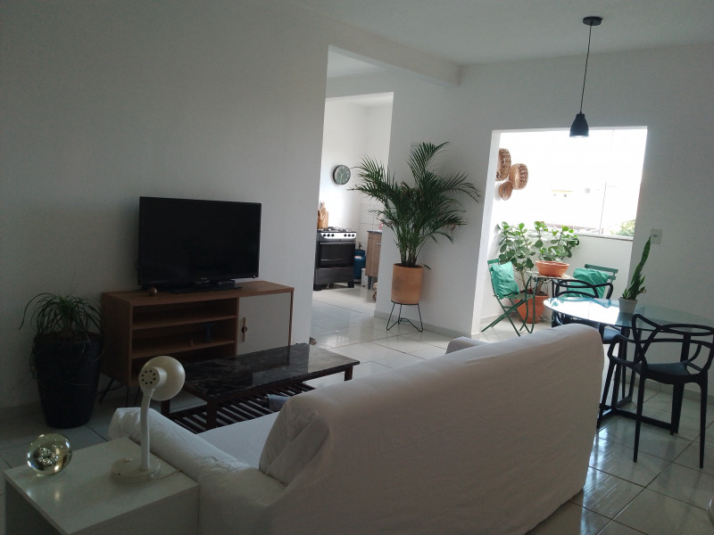 Apartamento à venda Ingleses do Rio Vermelho com 86m² e 2 quartos por R$ 290.000 - 1584729535-img-20230111-103201-532.jpg