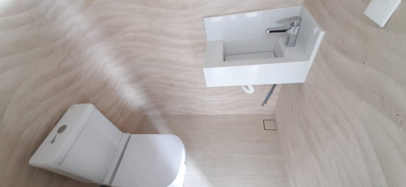 Casa de condomínio à venda Cézar de Souza com 146m² e 3 quartos por R$ 1.390.000 - 93283307-foto-lavabo-casa-terrea-3-dormitorios-1-suites-146m-alto-padrao-condominio-fechado-mogi-das-cruzes-sp.jpg