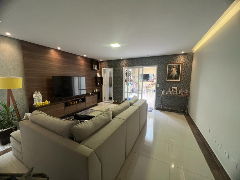 Casa à venda Parque Nossa Senhora da Candelaria com 245m² e 3 quartos por R$ 500.000 - 477804888-save-20230726-115622.jpg