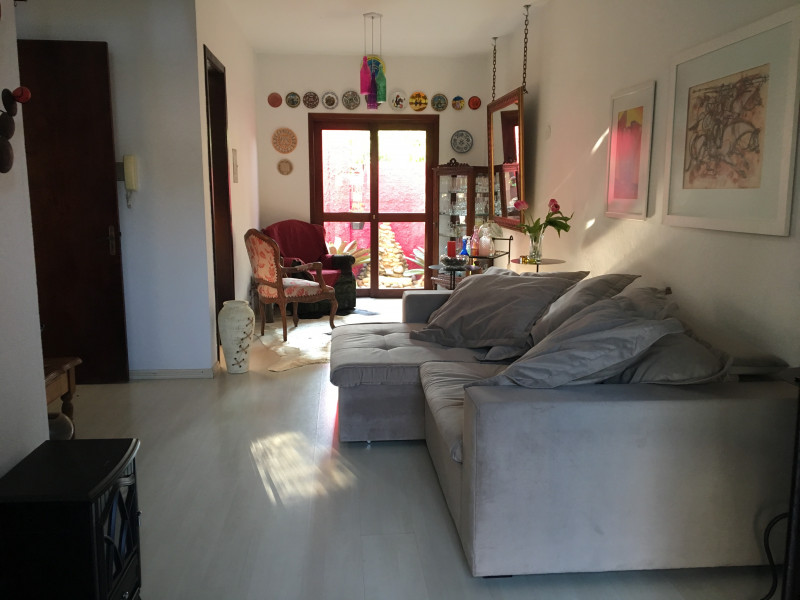 Casa de condomínio à venda Campestre com 117m² e 3 quartos por R$ 570.000 - 1873354152-sala-vista-para-patio.jpg