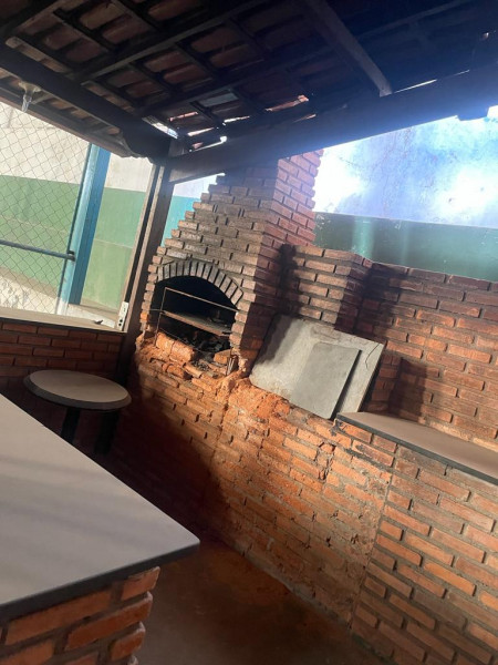 Comercial para alugar Santa Maria com 660m² e 1 quarto por R$ 2.500 - 97330180-fotos-quadra-26072023-33.jpeg