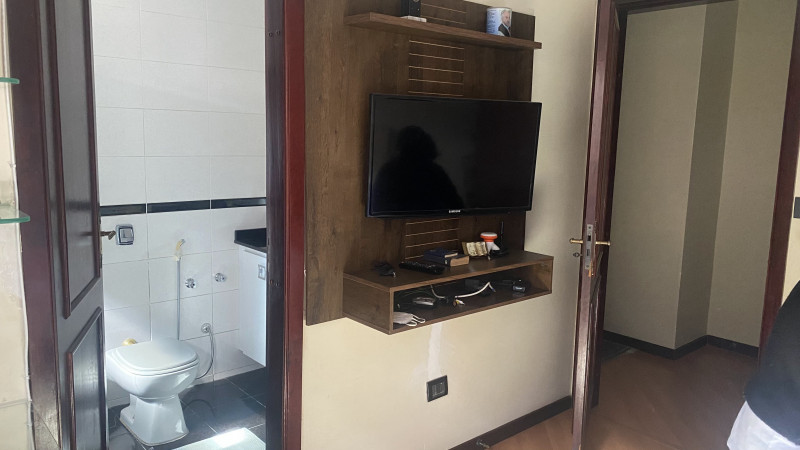 Casa à venda Pilarzinho com 265m² e 3 quartos por R$ 1.320.000 - 241897184-img-2025.jpg