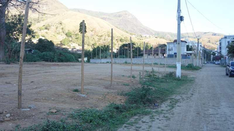 Terreno à venda Corrêas com 1400m² e 1 quarto por R$ 1.500.000 - 1339367481-dsc01474.JPG