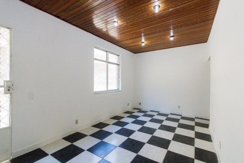 Casa de condomínio à venda Vila Valqueire com 210m² e 5 quartos por R$ 400.000 - 1427338065-ad571381-88c1-4ddc-bb7c-f6d8fa9cd22b.jpeg