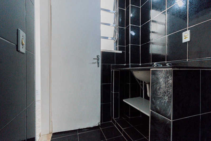 Casa de condomínio à venda Vila Valqueire com 210m² e 5 quartos por R$ 400.000 - 293898137-f2789753-f61f-44bd-b598-20d482d201eb.jpeg