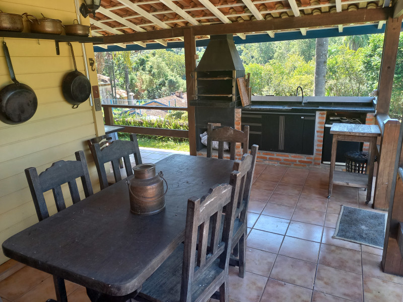 Sítio à venda Centro com 115000m² e 16 quartos por R$ 2.900.000 - 5-area-gourmet.jpg