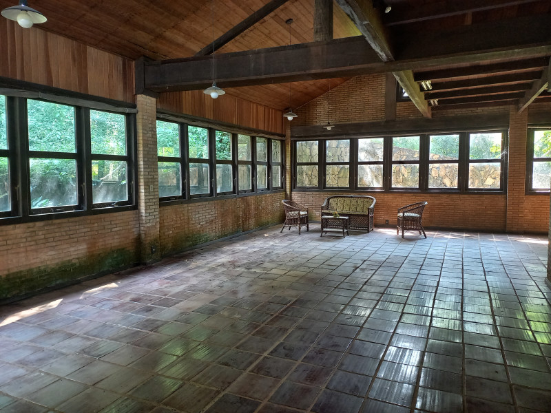 Sítio à venda Centro com 115000m² e 16 quartos por R$ 2.900.000 - 55-salao-de-festas.jpg