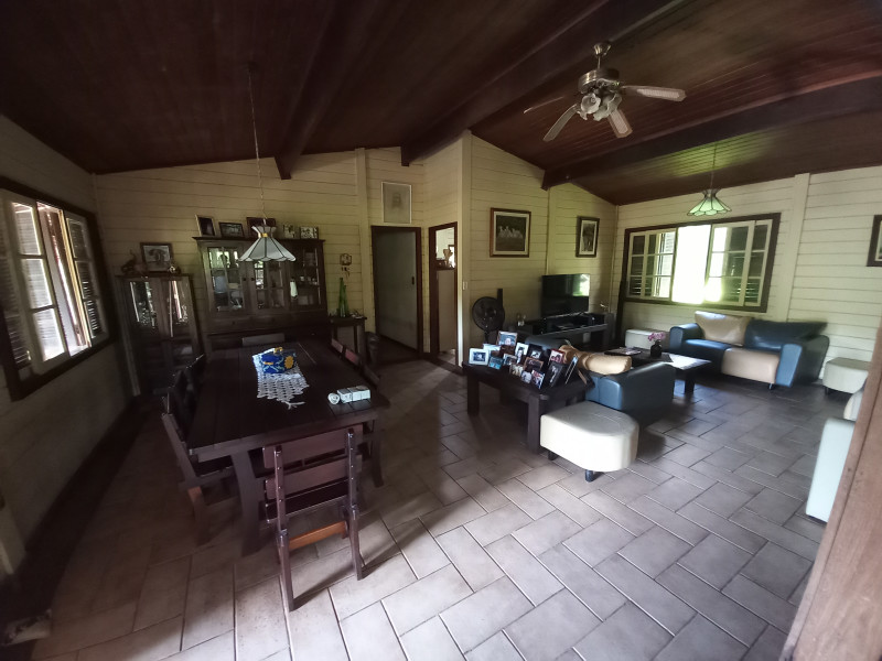 Sítio à venda Centro com 115000m² e 16 quartos por R$ 2.900.000 - 8-salas-de-jantar-e-de-estar.jpg