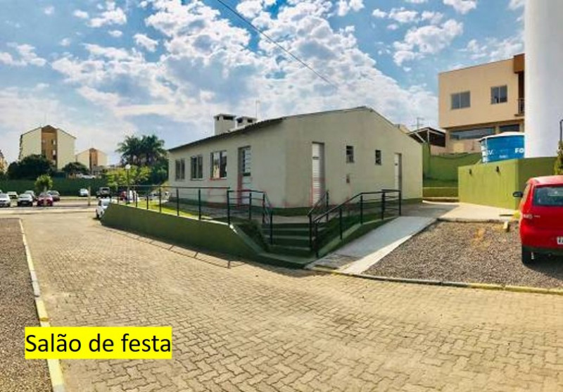 Apartamento à venda Pasqualini com 36m² e 2 quartos por R$ 110.000 - 2111474619-vista-de-fora-dos-saloes.jpg