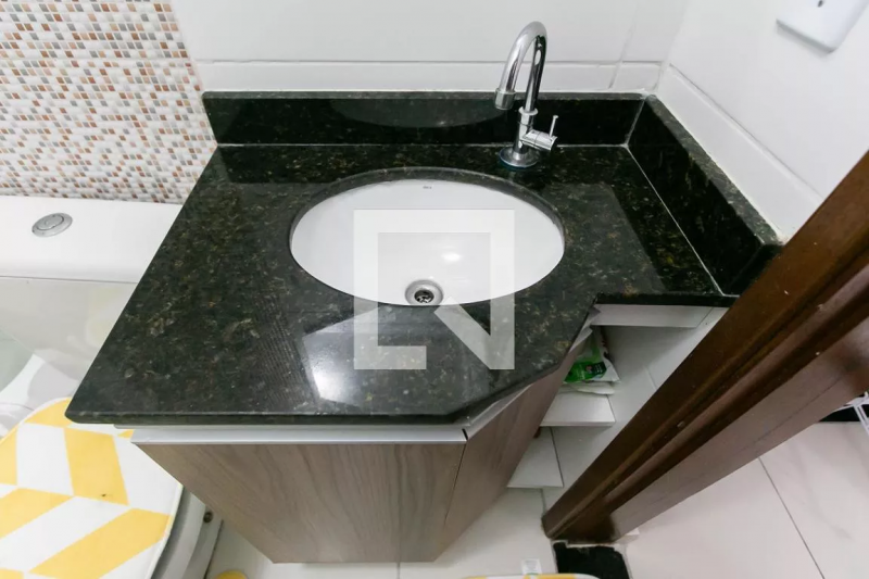 Casa de condomínio à venda Vl. Progresso (Zona Leste) com 65m² e 2 quartos por R$ 290.000 - 152091799-banheiro-1.PNG