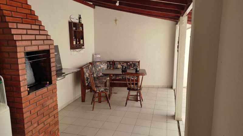 Casa à venda Campina do Siqueira com 128m² e 1 quarto por R$ 670.000 - 50962011-img-20220317-wa00251.jpg