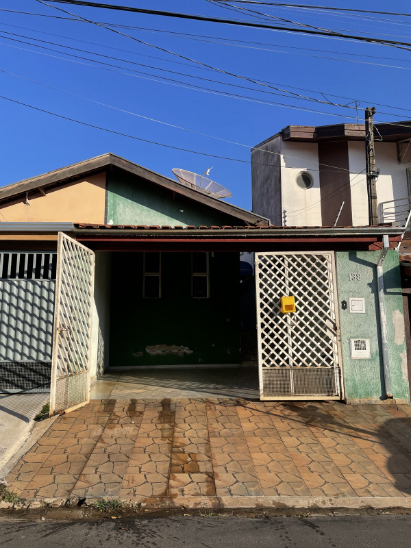 Casa à venda Vila CarlotaVila Carlota com 125m² e 2 quartos por R$ 310.000 - 1759094746-ec8e3e1f-fd3d-4e50-8f3a-2f1791870d1a.jpeg