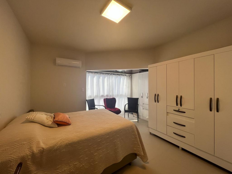 Apartamento à venda centro com 200m² e 4 quartos por R$ 1.400.000 - 728772755-fa2d877b-42a8-45ab-9a28-7c2652b0b03c.jpeg