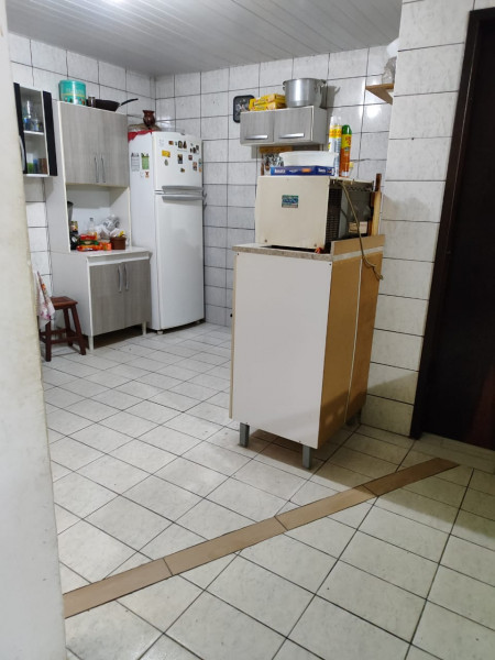 Casa à venda Campo de Santana com 100m² e 5 quartos por R$ 300.000 - 823982680-28014b81-eaf7-4284-9827-3be36d7c7f0a.jpg