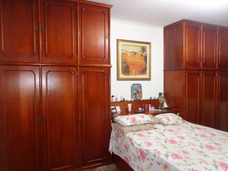 Casa à venda Centro com 382m² e 3 quartos por R$ 1.100 - 1183628939-627c7fc9-48a6-46b1-8191-a011be5e9c9b.jpeg