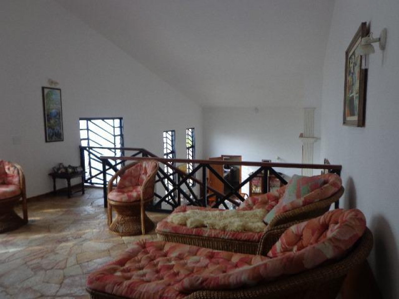 Casa à venda Centro com 382m² e 3 quartos por R$ 1.100 - 336258081-9ec7b187-16e5-40ab-b79a-cecc6612260d.jpeg