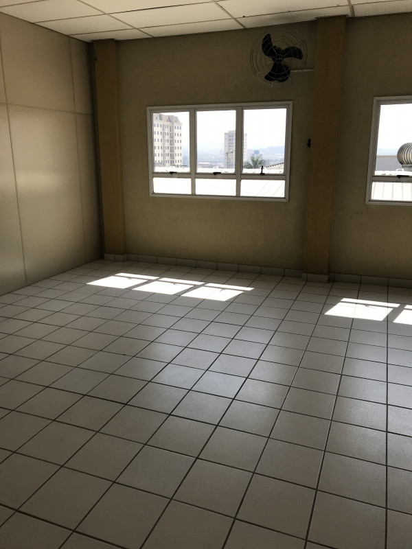 Comercial à venda Jardim das Flores com 636m² e 1 quarto por R$ 2.800.000 - 1772491590-img-5704.jpeg