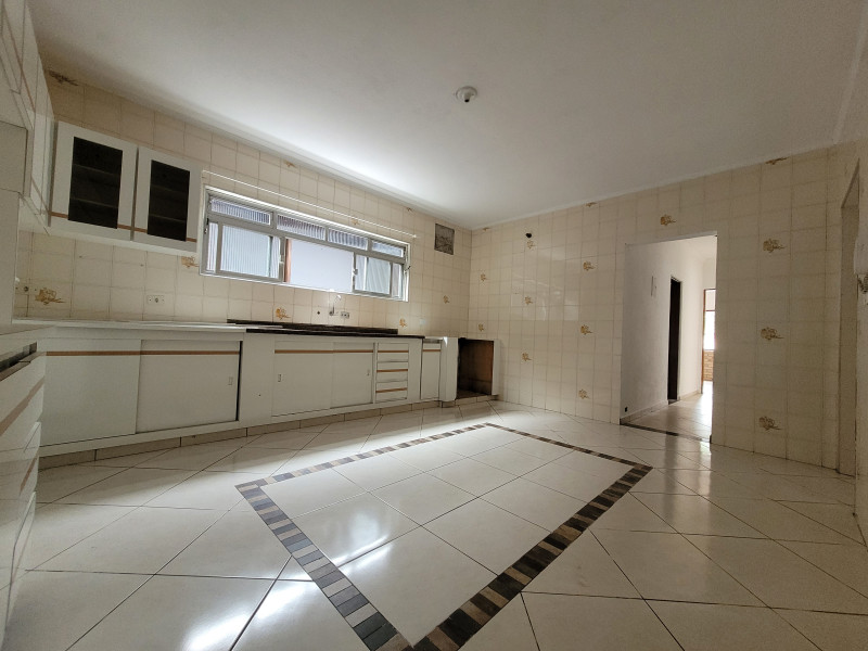 Casa à venda Suíssa com 213m² e 3 quartos por R$ 600.000 - 588222300-cozinha.jpg