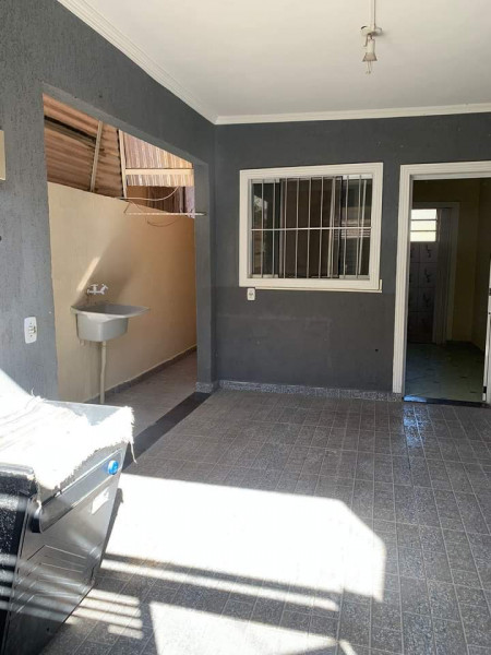 Casa à venda Jardim Bom Jesus com 60m² e 2 quartos por R$ 120.000 - 1341160052-fb-img-1684863598971.jpg
