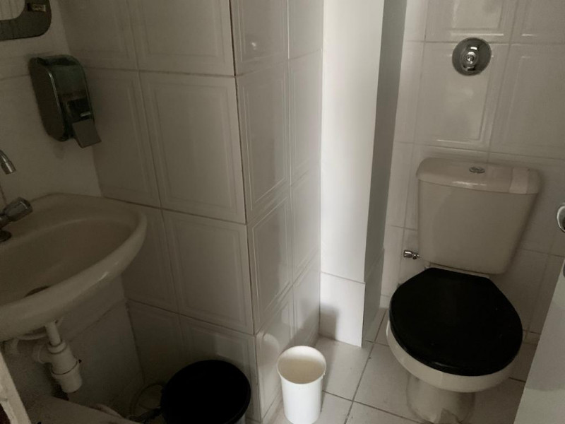 Comercial à venda Asa Sul com 35m² e 1 quarto por R$ 260.000 - 332058957-whatsapp-image-2023-08-01-at-18.jpeg