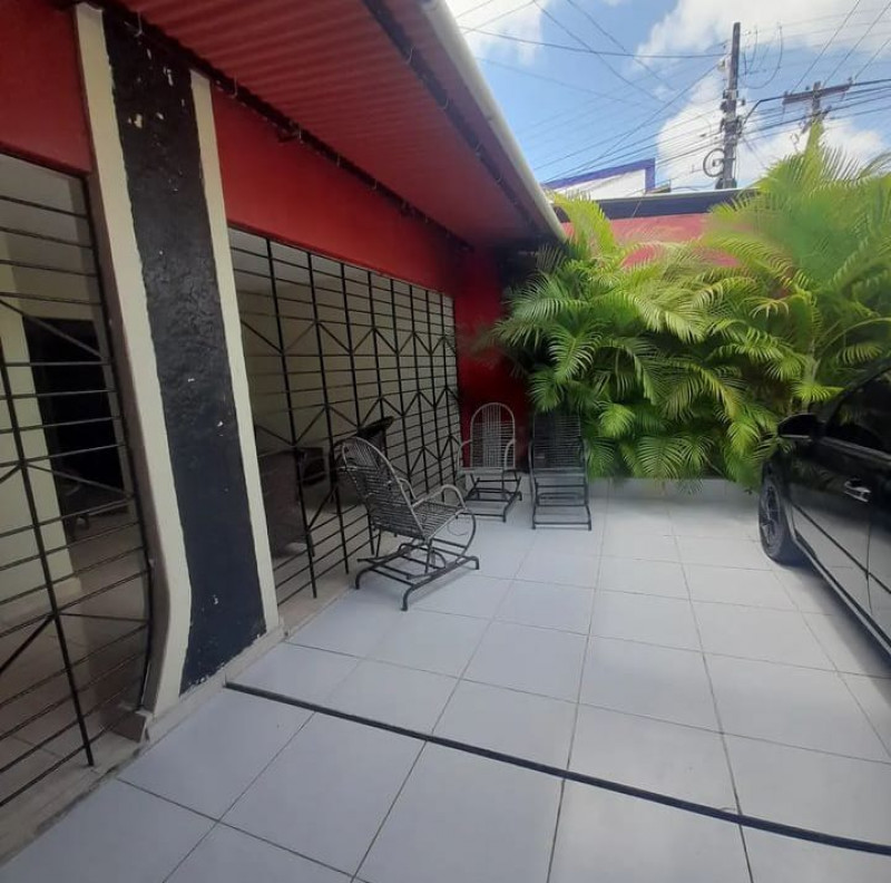 Casa à venda Varjão com 450m² e 3 quartos por R$ 300.000 - 1247542127-img-20230413-wa0048.jpg