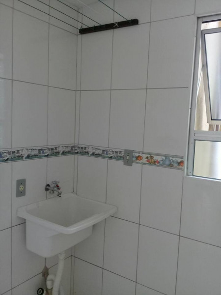 Apartamento à venda Mato Grande com 40m² e 2 quartos por R$ 150.000 - 861820215-area-servico.jpg