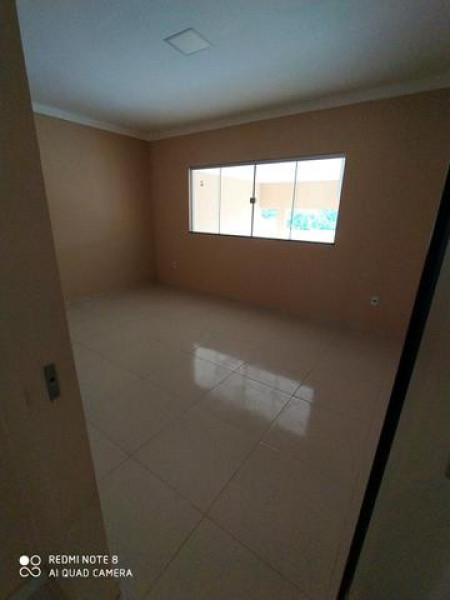 Casa à venda Titanlândia com 205m² e 3 quartos por R$ 290.000 - 549503500-img-20211022-wa0080.jpg