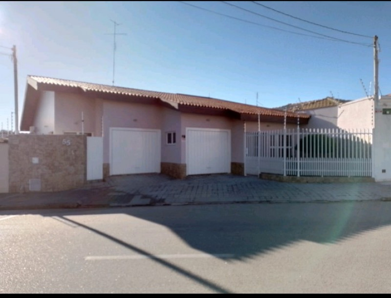Casa à venda Centro com 193m² e 4 quartos por R$ 630.000 - 1434157026-screenshot-20230801-114353.jpg