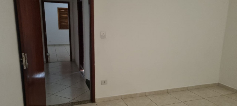 Casa à venda Vila Itapegica com 133m² e 2 quartos por R$ 750.000 - 301732284-imagem-do-whatsapp-de-2023-08-03-as-10.jpg