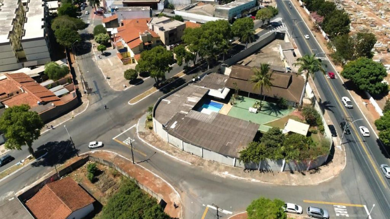 Terreno à venda Jardim Diamantina com 2440m² e 1 quarto por R$ 4.120.000 - 1645036904-whatsapp-image-2022-02-11-at-10.jpeg