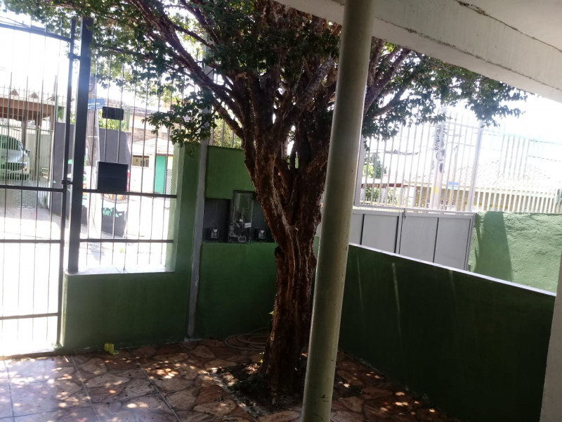 Casa à venda Vila Francos com 270m² e 3 quartos por R$ 530 - 523602054-area-de-fora-1.jpg